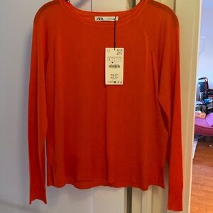 Zara thin sweater size smalll red orange